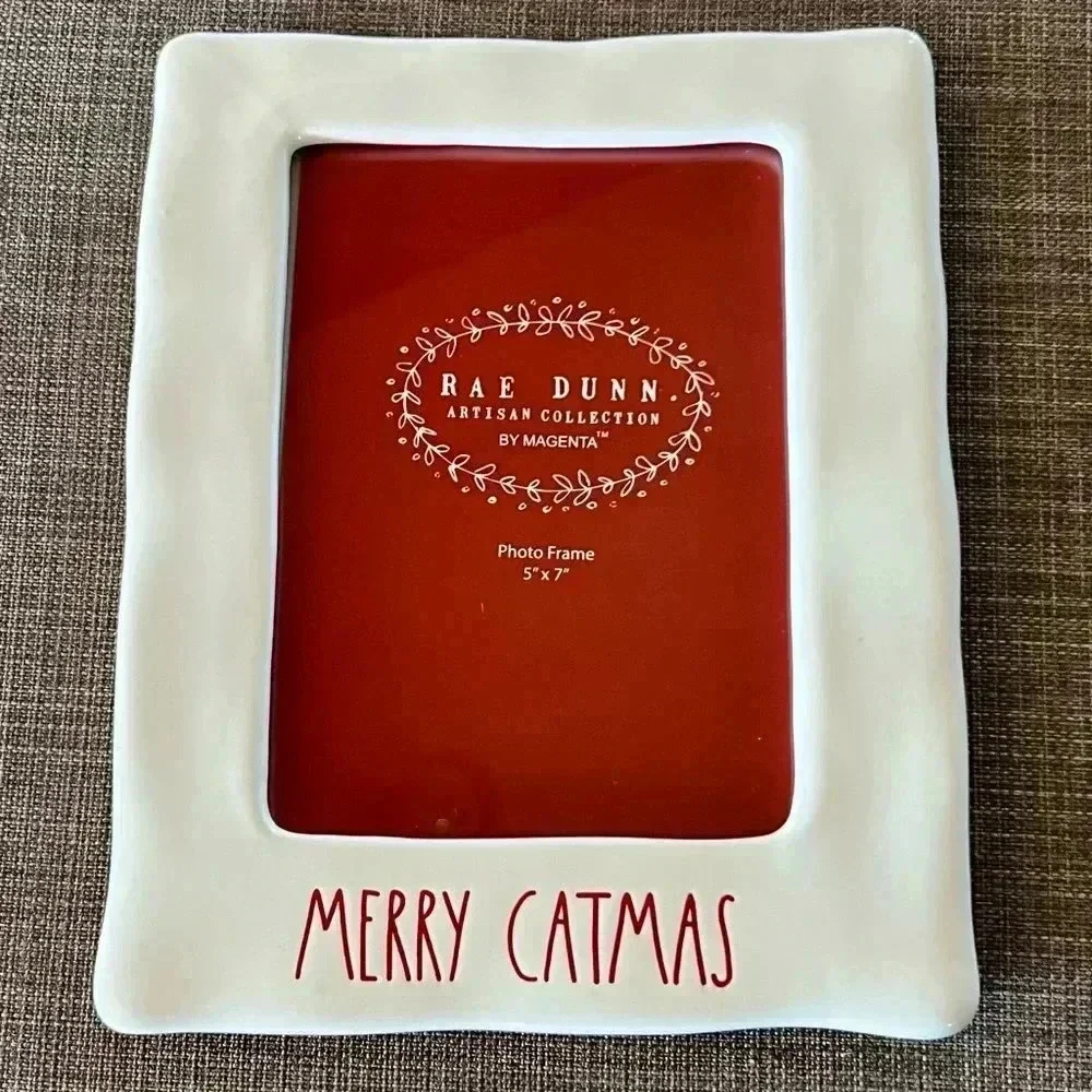 NEW Rae Dunn MERRY CATMAS - Cute Ceramic 5 x 7 Photo/Picture Frame